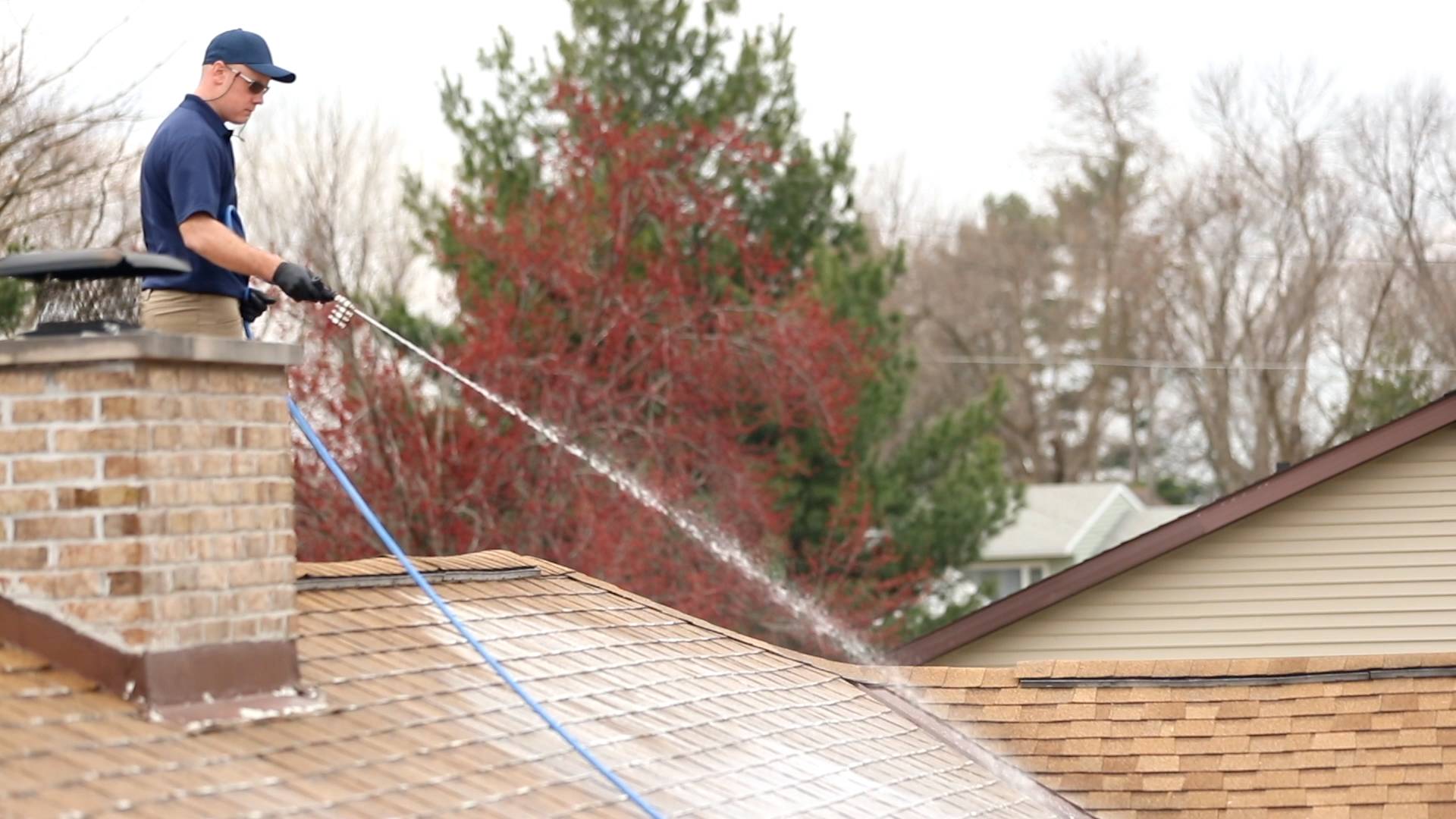 How to Clean a Soft Wash Roof Look Outside Window & Exterior